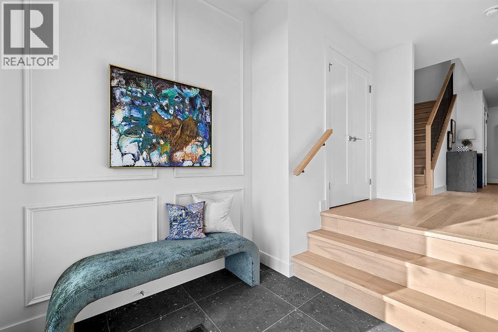 8 Greenwich Heath NW, Calgary — photo 6