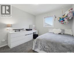 754 HARGREAVES CRESCENT, Saskatoon — photo 13
