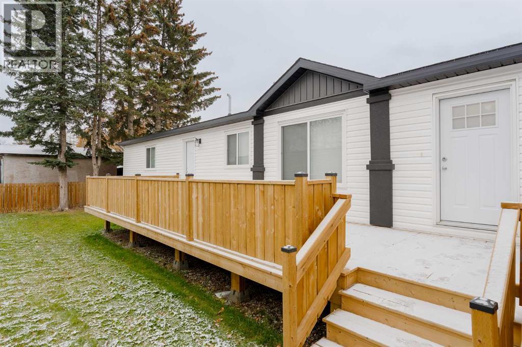5, 6220 17 Avenue SE, Calgary, Alberta, T2A0W6