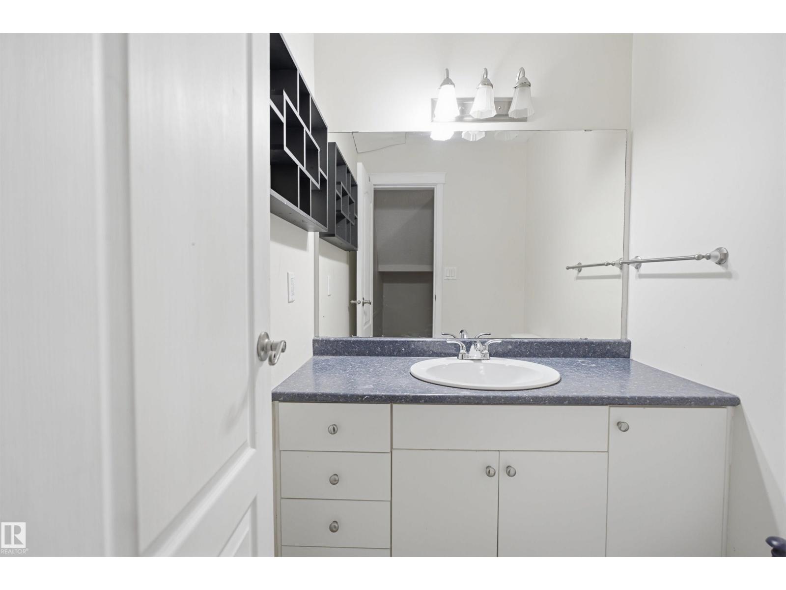 Property photograph 13 for MLS E4514860