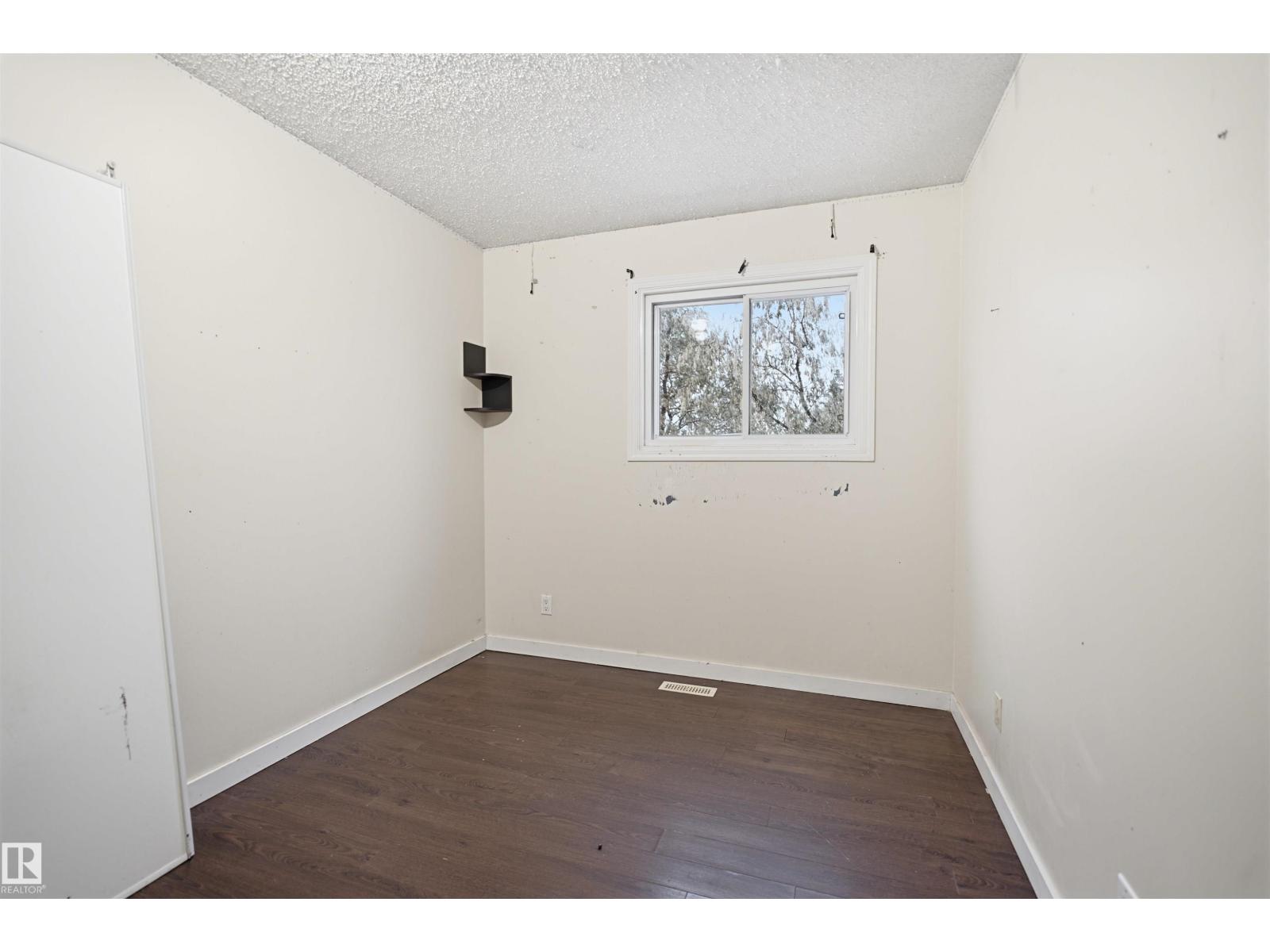 Property photograph 16 for MLS E4514860