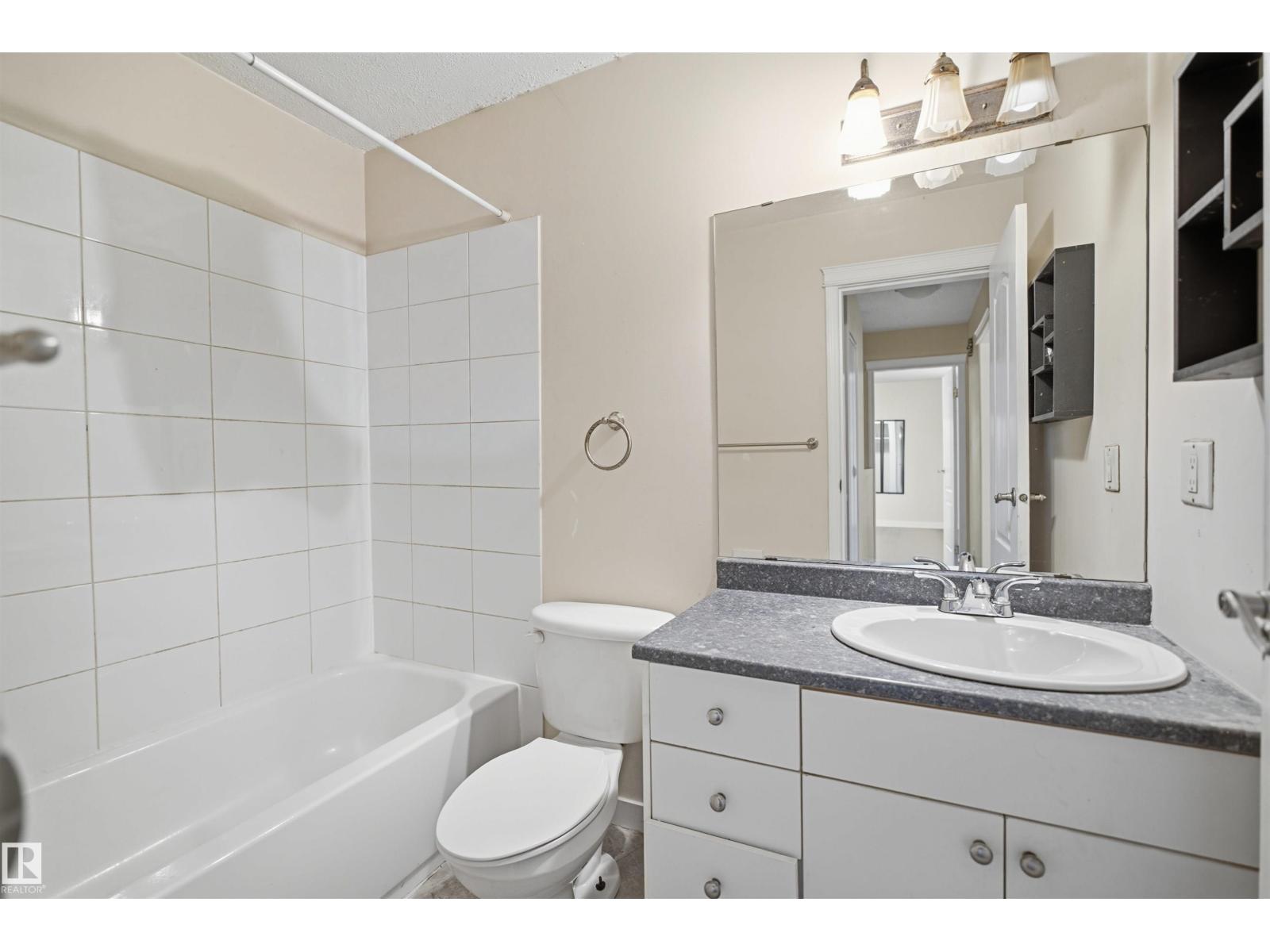 Property photograph 21 for MLS E4514860