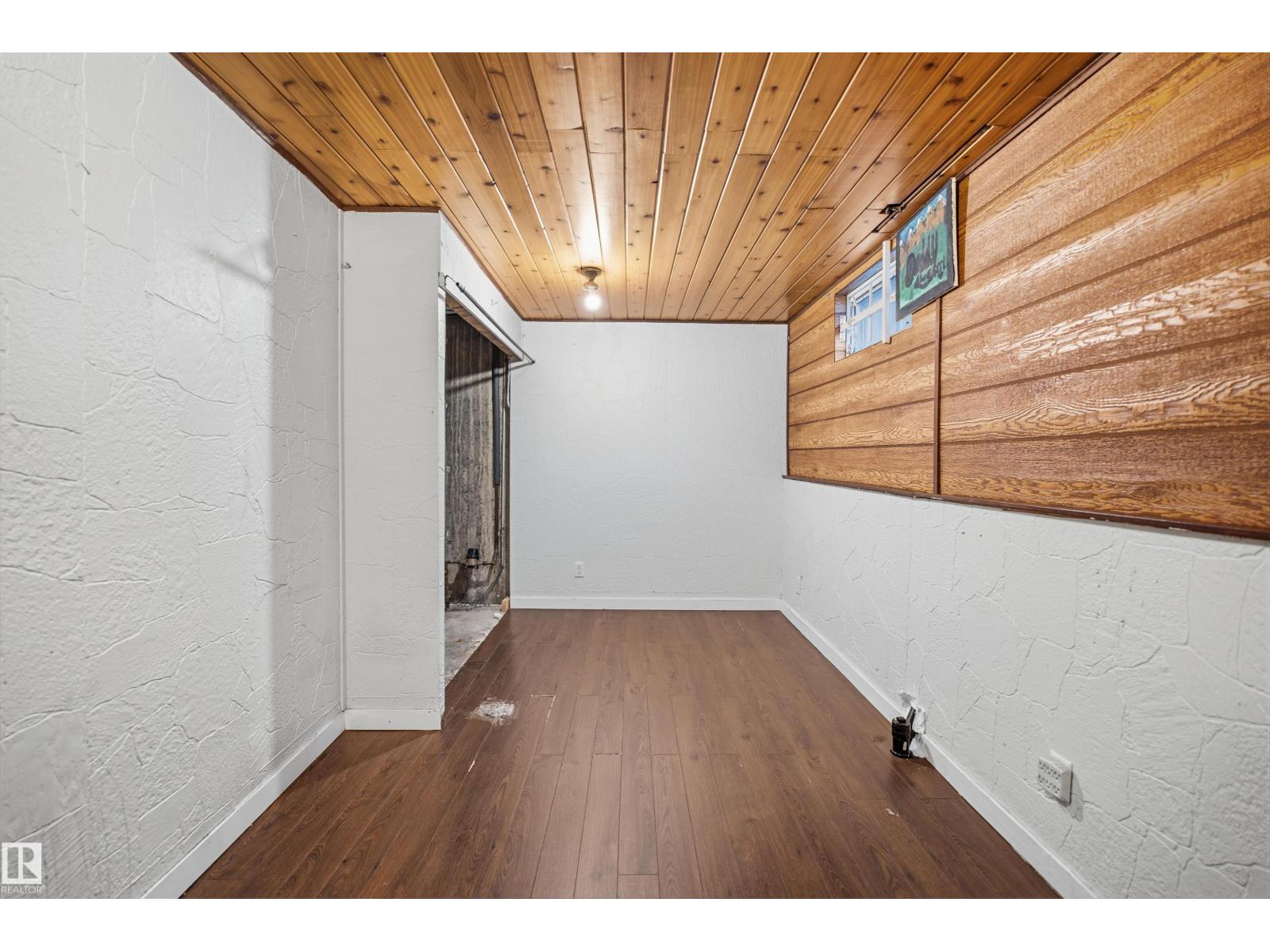 Property photograph 26 for MLS E4514860