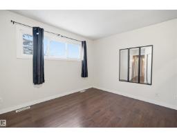 8003 27 AV NW, Edmonton — photo 23