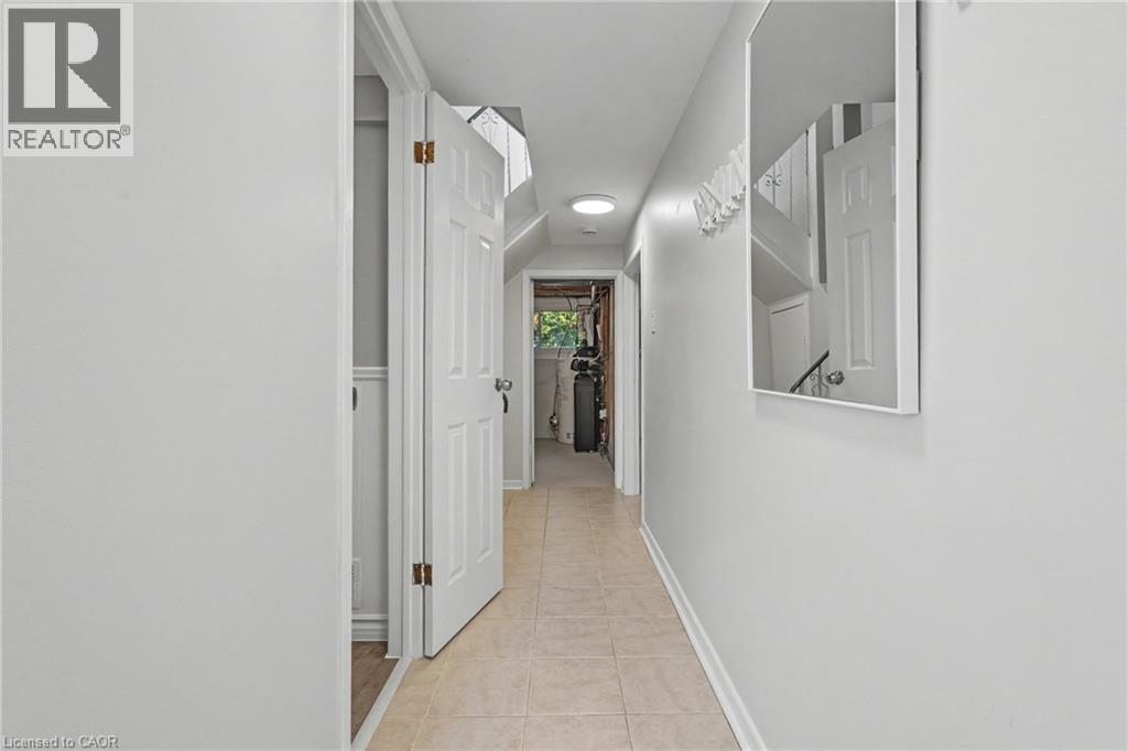 190 GRULKE Street Unit# 9 — photo 3