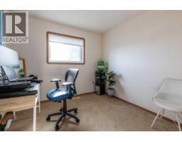 403 Sierra Boulevard SW, Medicine Hat — photo 20
