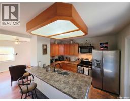 233 Ancona STREET, Esterhazy — photo 14