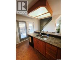 233 Ancona STREET, Esterhazy — photo 16