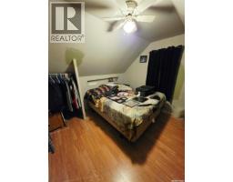233 Ancona STREET, Esterhazy — photo 24