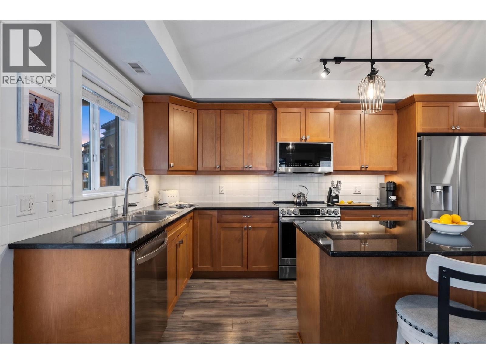417 2070 Boucherie Road, West Kelowna