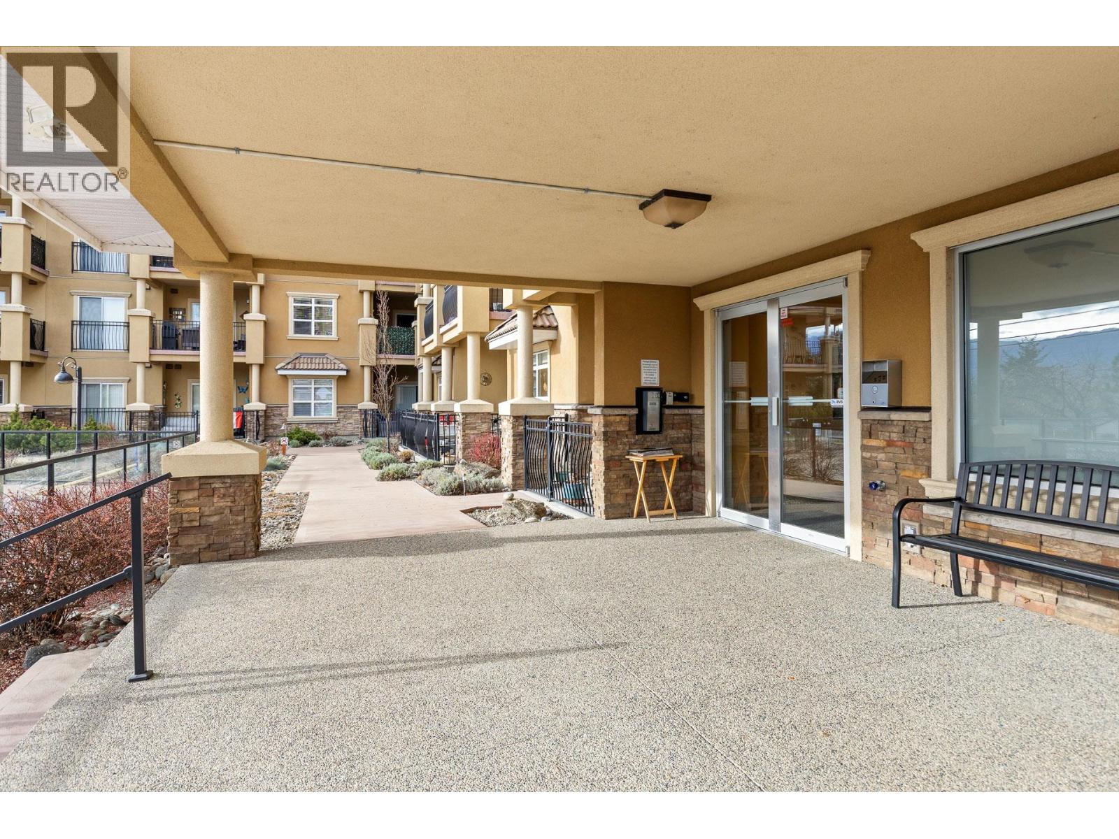 417 2070 Boucherie Road, West Kelowna