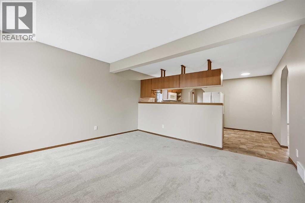 207 Riverside Way SE, Calgary — photo 15