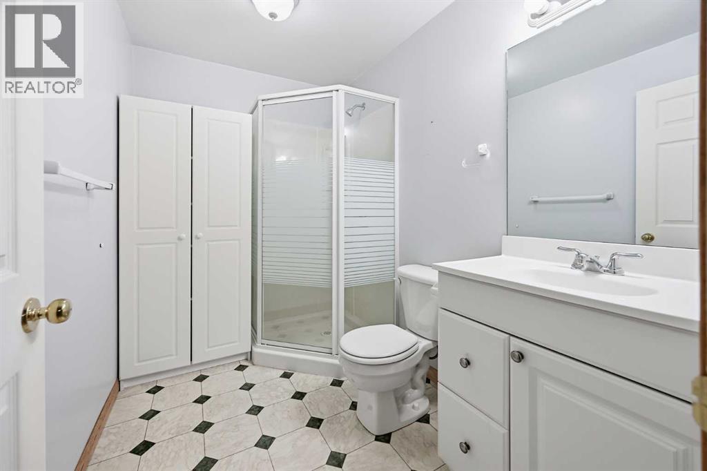 207 Riverside Way SE, Calgary — photo 30