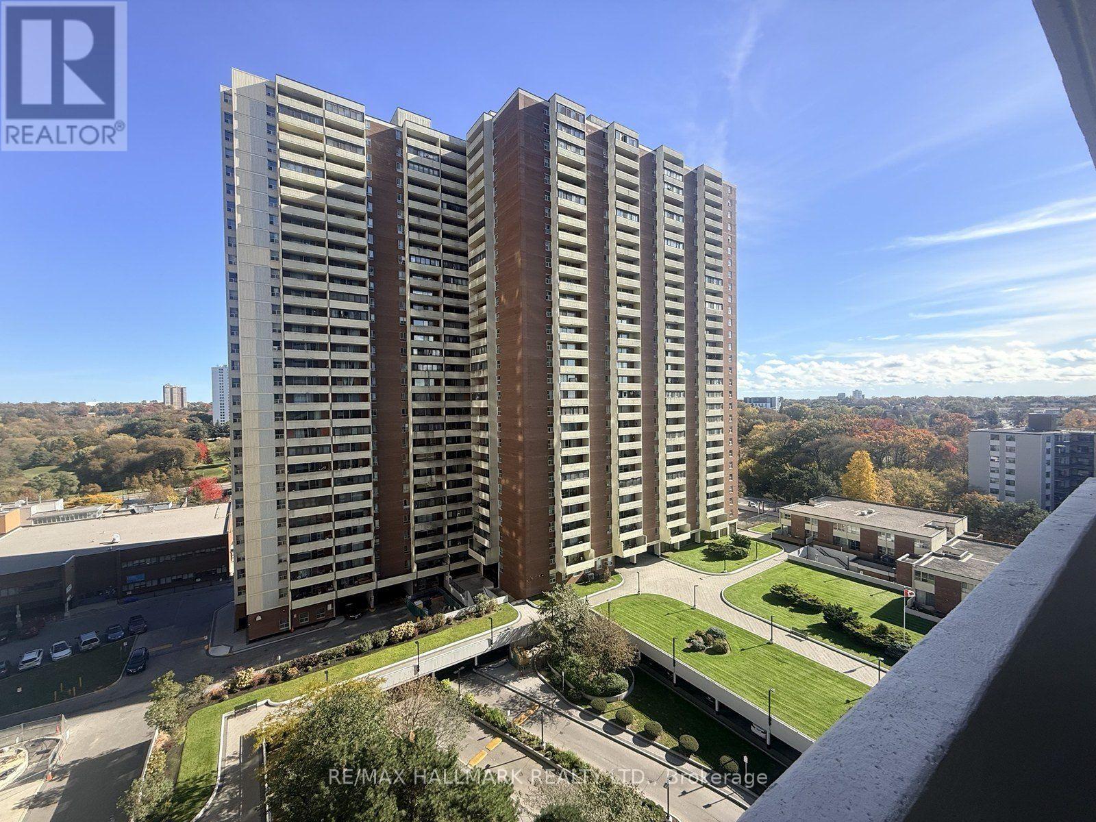 #1202 1 MASSEY SQUARE - 1
