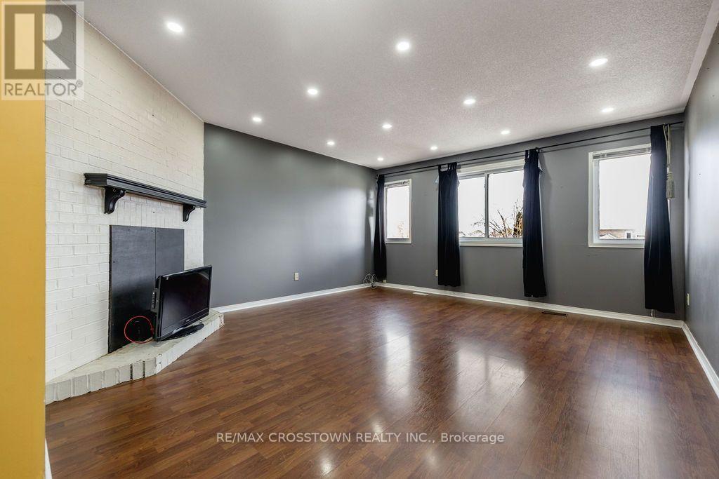 135 Cardinal Street, Barrie photo 16