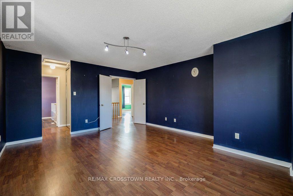 135 Cardinal Street, Barrie photo 20