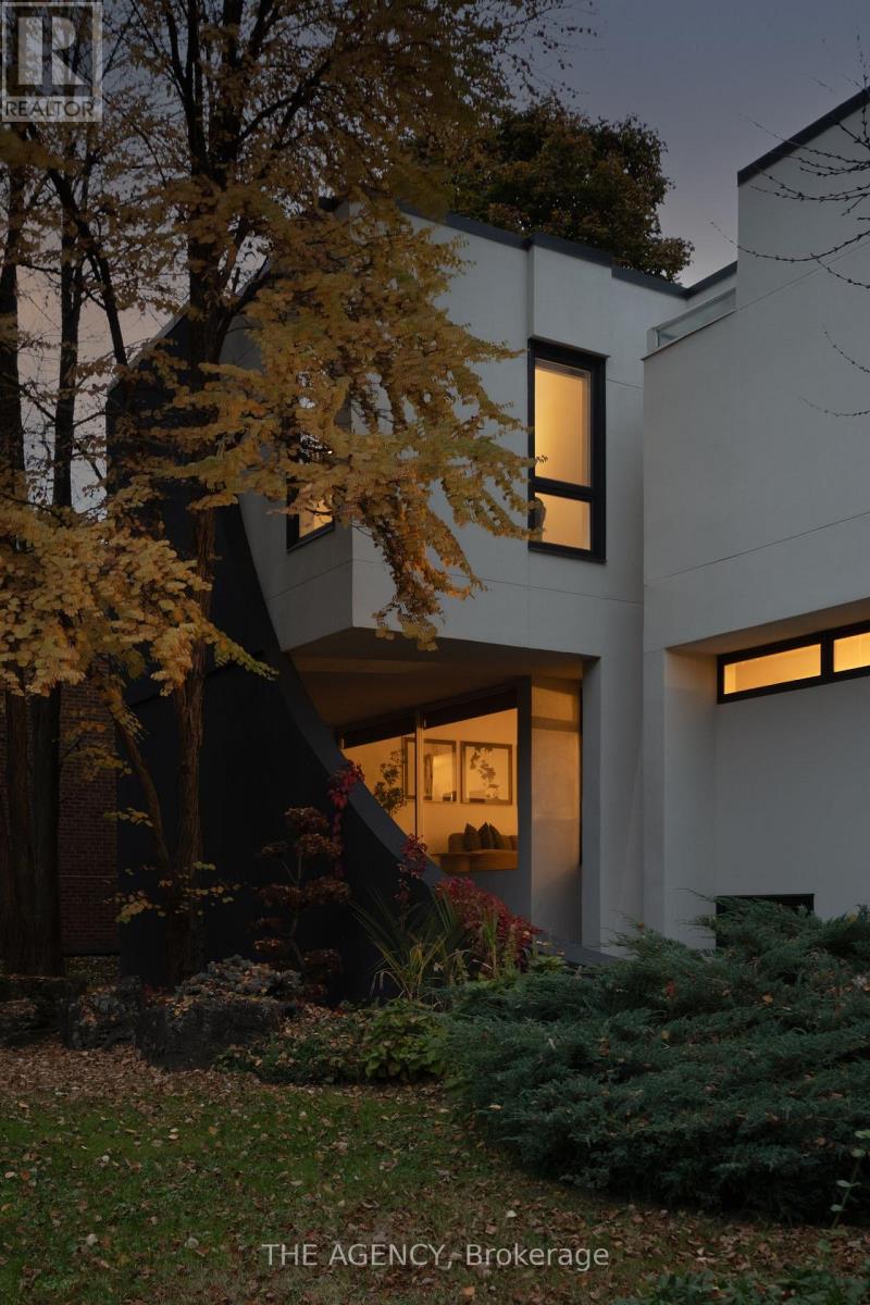 101 Banbury Road, Toronto — photo 3