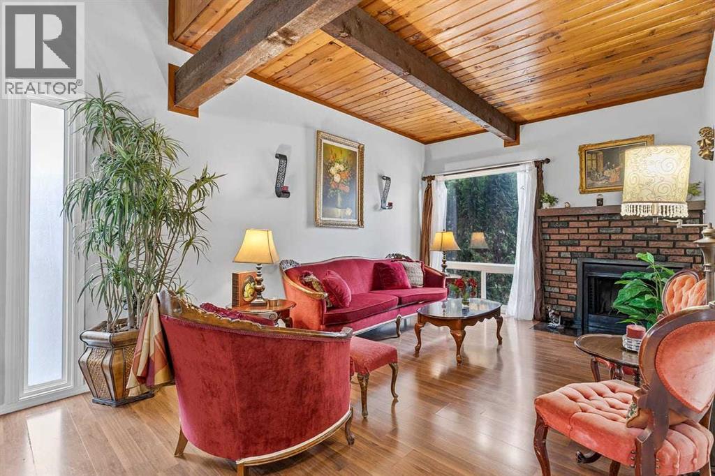 Property photograph 3 for MLS A2350775