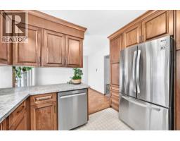 10820 Brae Road SW, Calgary — photo 9