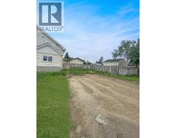 10102 109 Avenue, Grande Prairie — photo 3