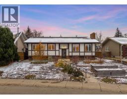 915 Lake Bonavista Drive SE, Calgary