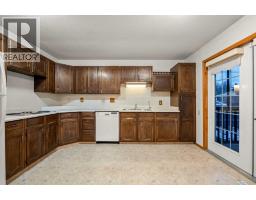 915 Lake Bonavista Drive SE, Calgary — photo 5