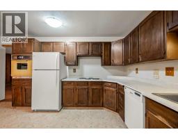 915 Lake Bonavista Drive SE, Calgary — photo 6