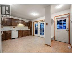 915 Lake Bonavista Drive SE, Calgary — photo 8