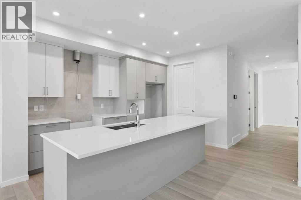 Property photograph 12 for MLS A2355800