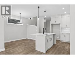 14607 24 Street NW, Calgary — photo 11
