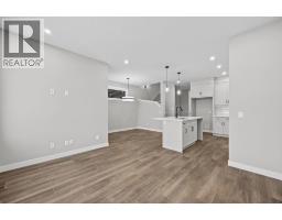 14607 24 Street NW, Calgary — photo 17
