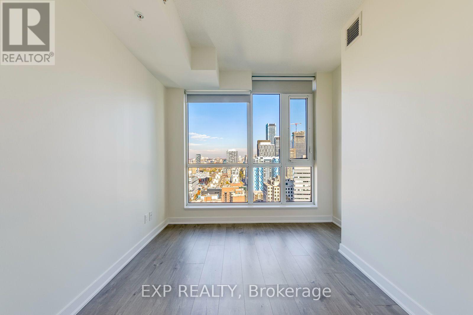 #2702 30 NELSON STREET - 29