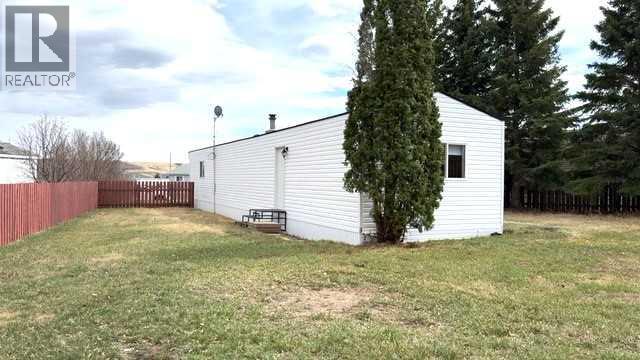 Listing photo – 4908 46 Street, Hardisty