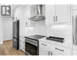 2402, 2117 81 Street SW, Calgary — photo 9
