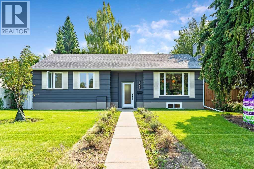 2011 Palliser Drive SW, Calgary, Alberta, T2V3R9