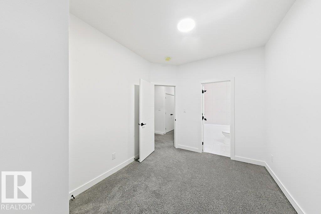460 Robinson Boulevard, photo 23
