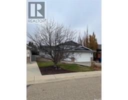 2368 Irvine CRESCENT, Estevan — photo 2