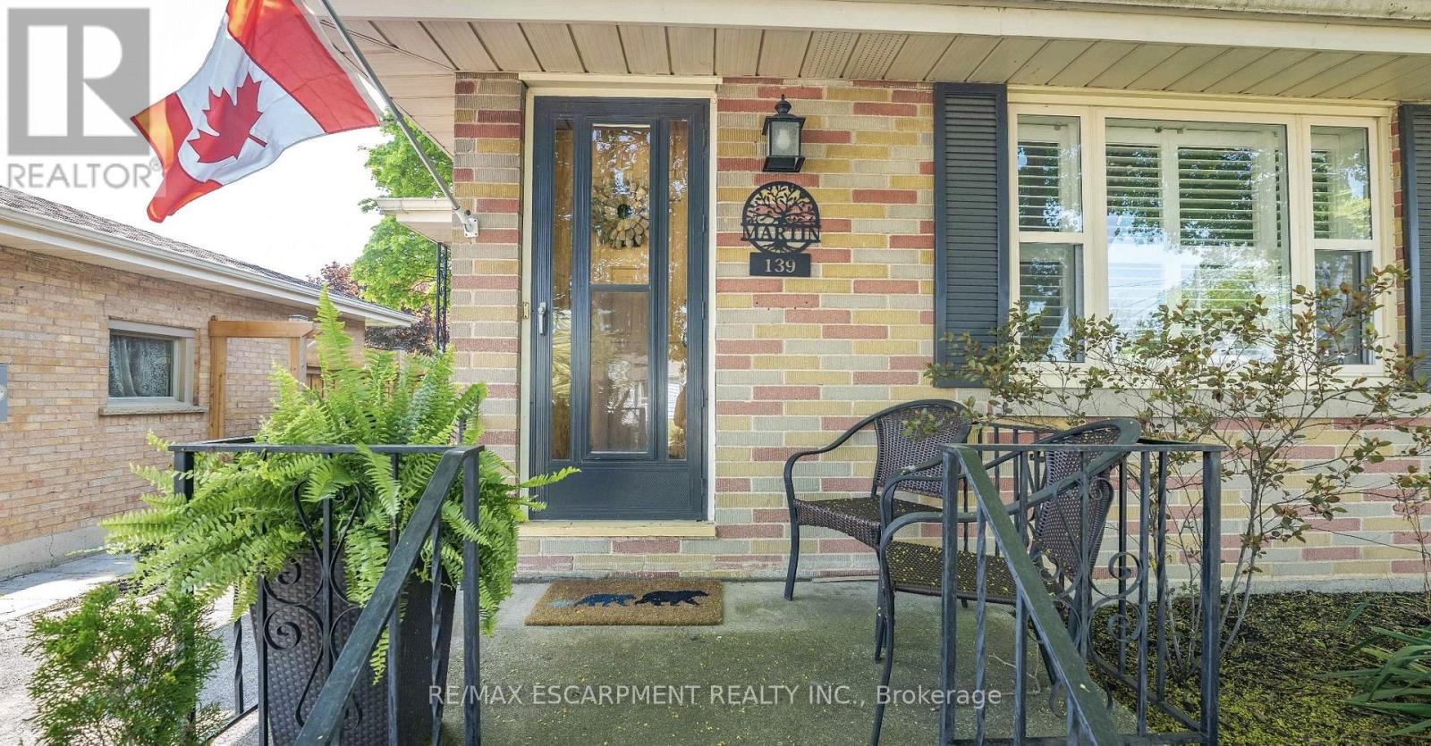 139 GRAND STREET, Brant (Brantford Twp) — photo 2
