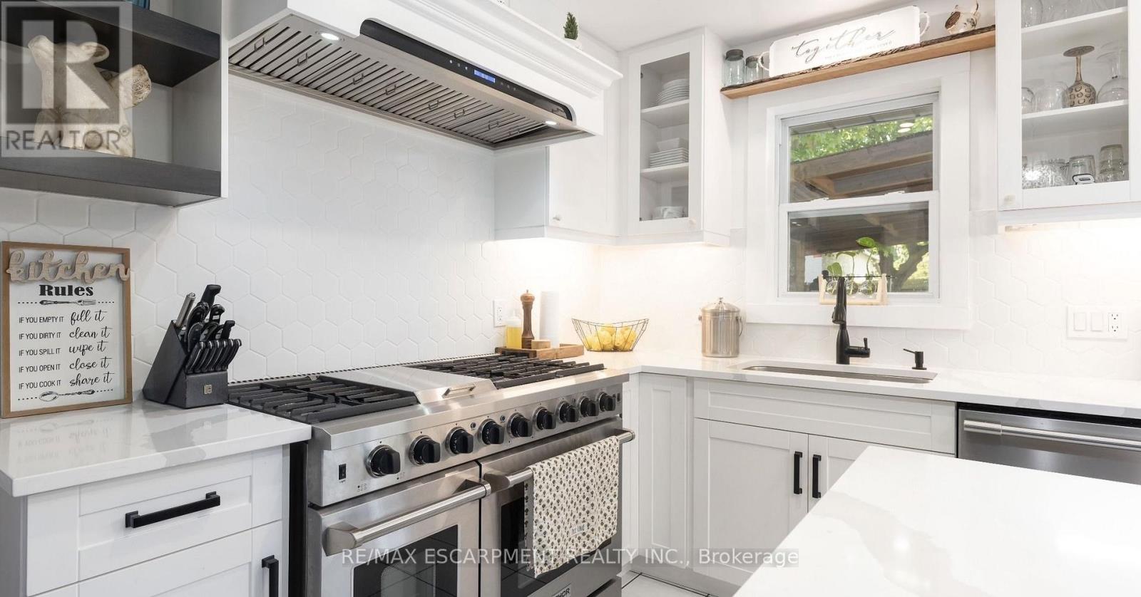 139 GRAND STREET, Brant (Brantford Twp) — photo 4