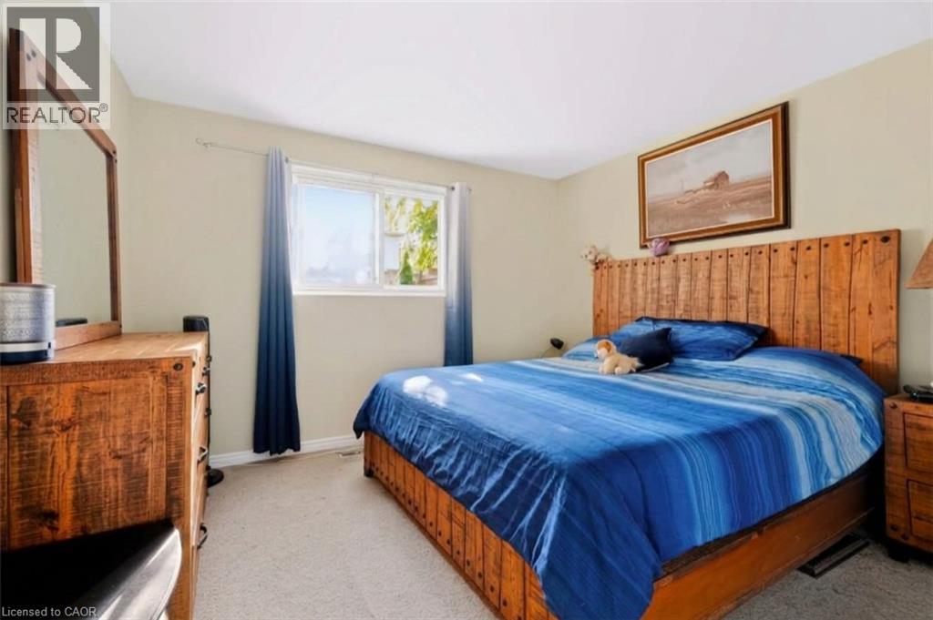 1334 SYCAMORE Drive - 16