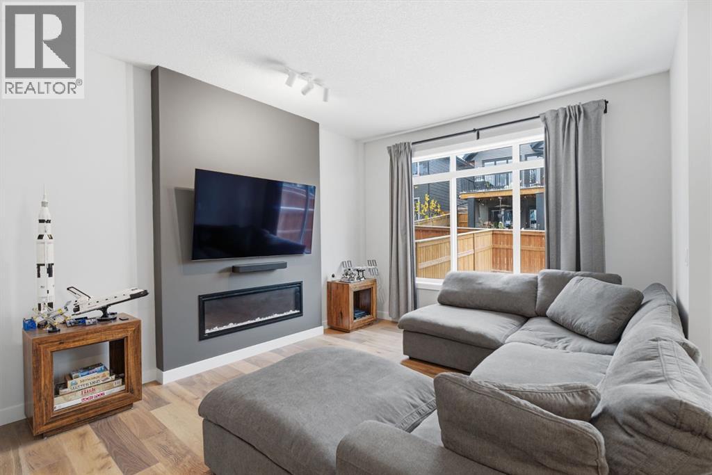 Property photograph 3 for MLS A2355249
