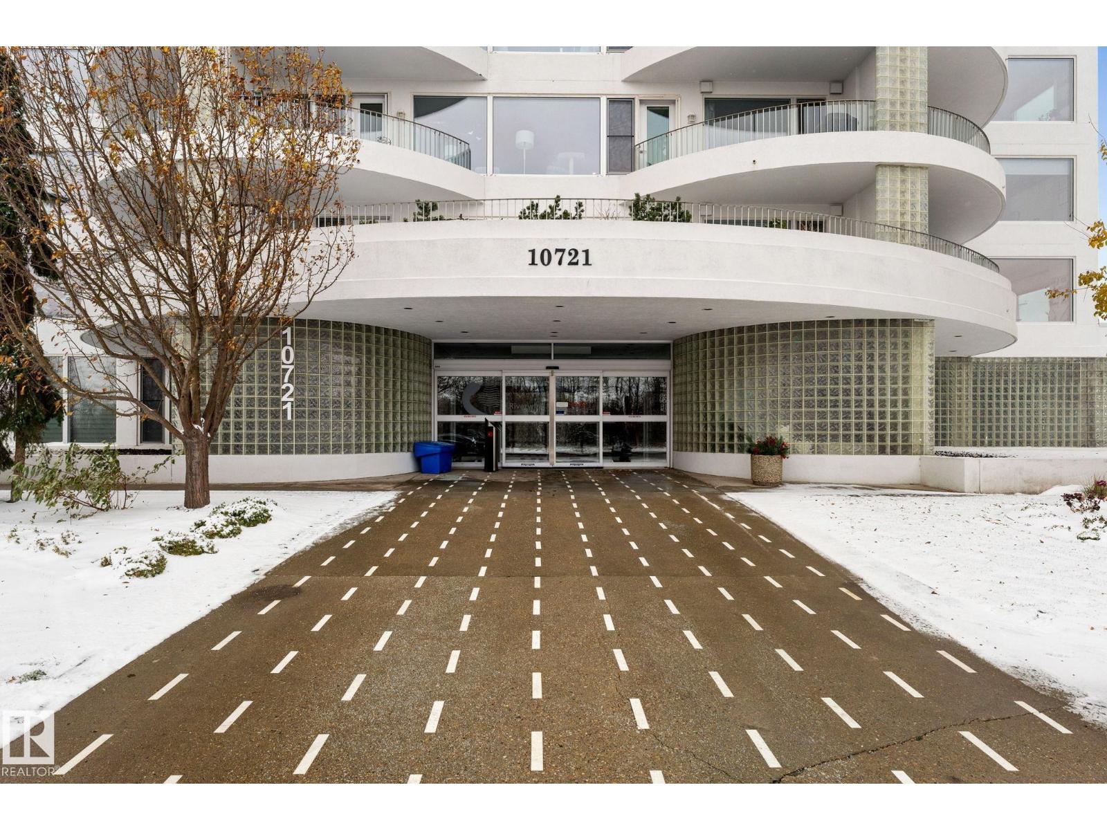 Property photograph 2 for MLS E4514889