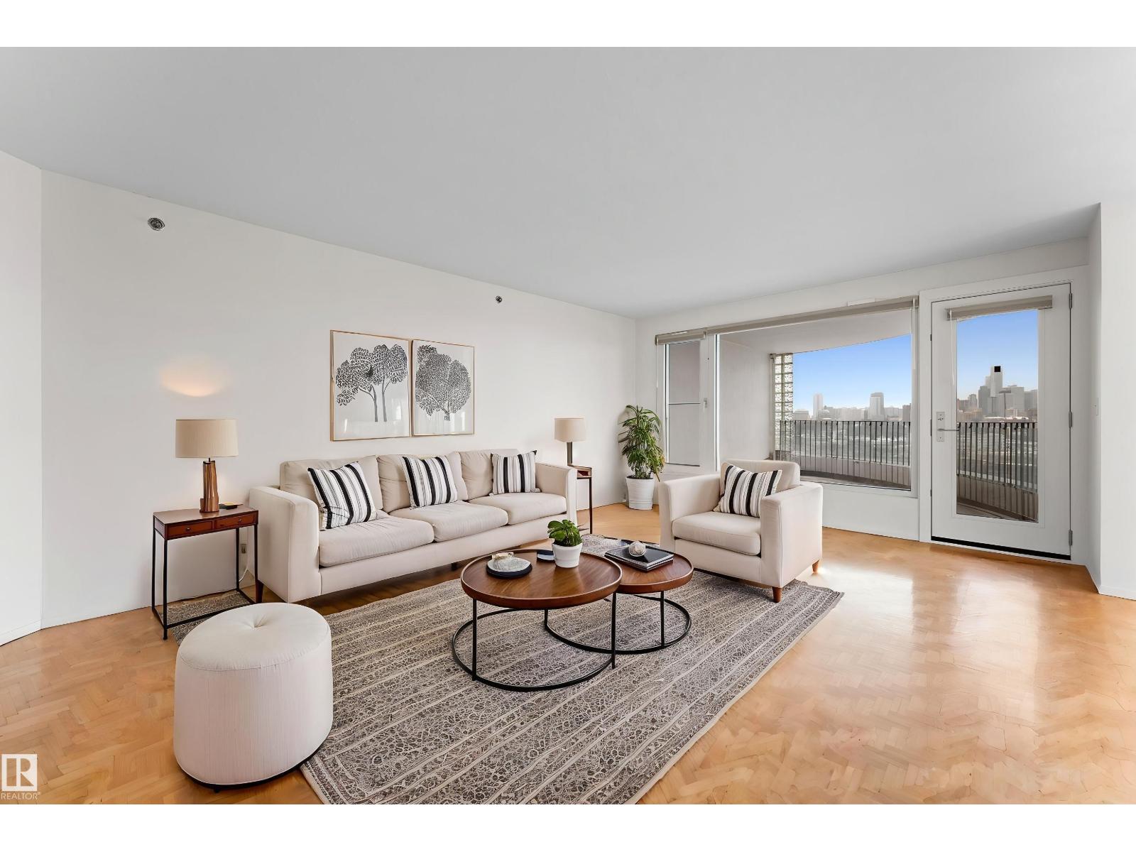 Property photograph 7 for MLS E4514889