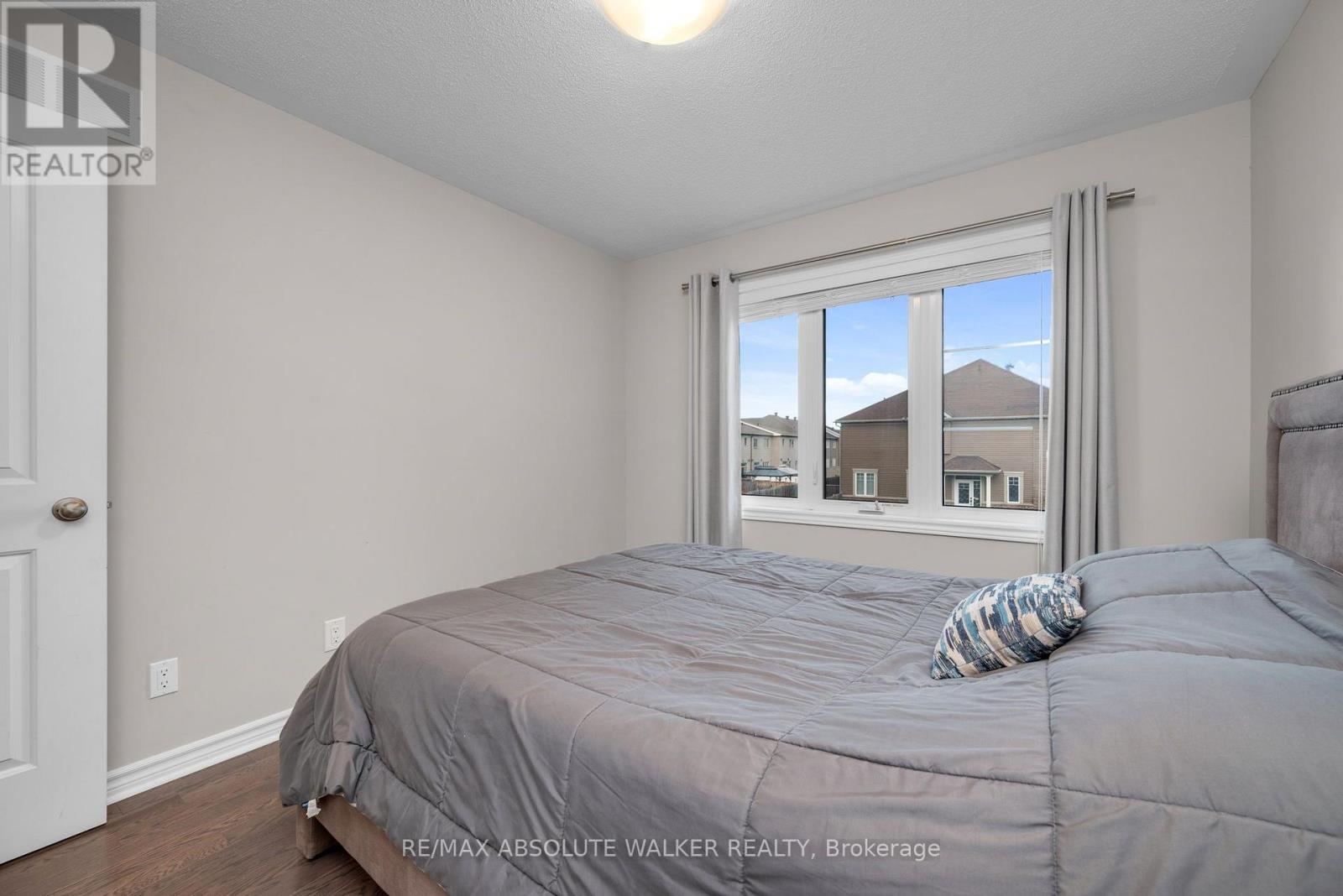 258 YELLOWCRESS WAY - 16