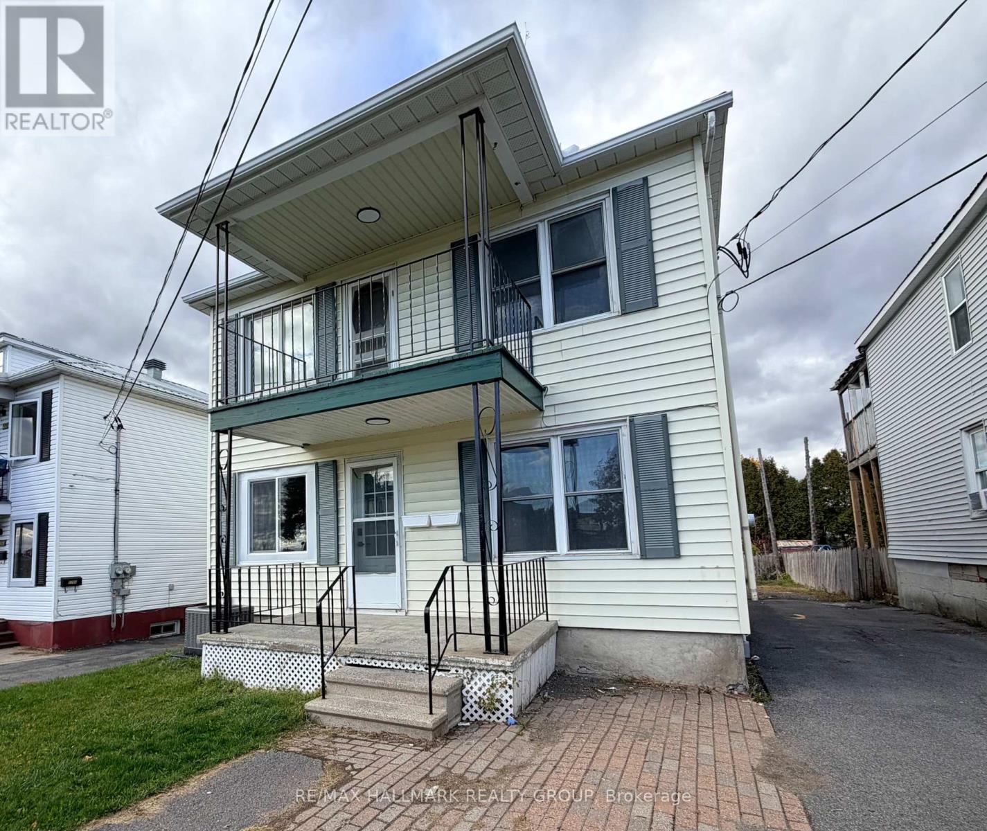 1206-1208 EASTON AVENUE, Cornwall
