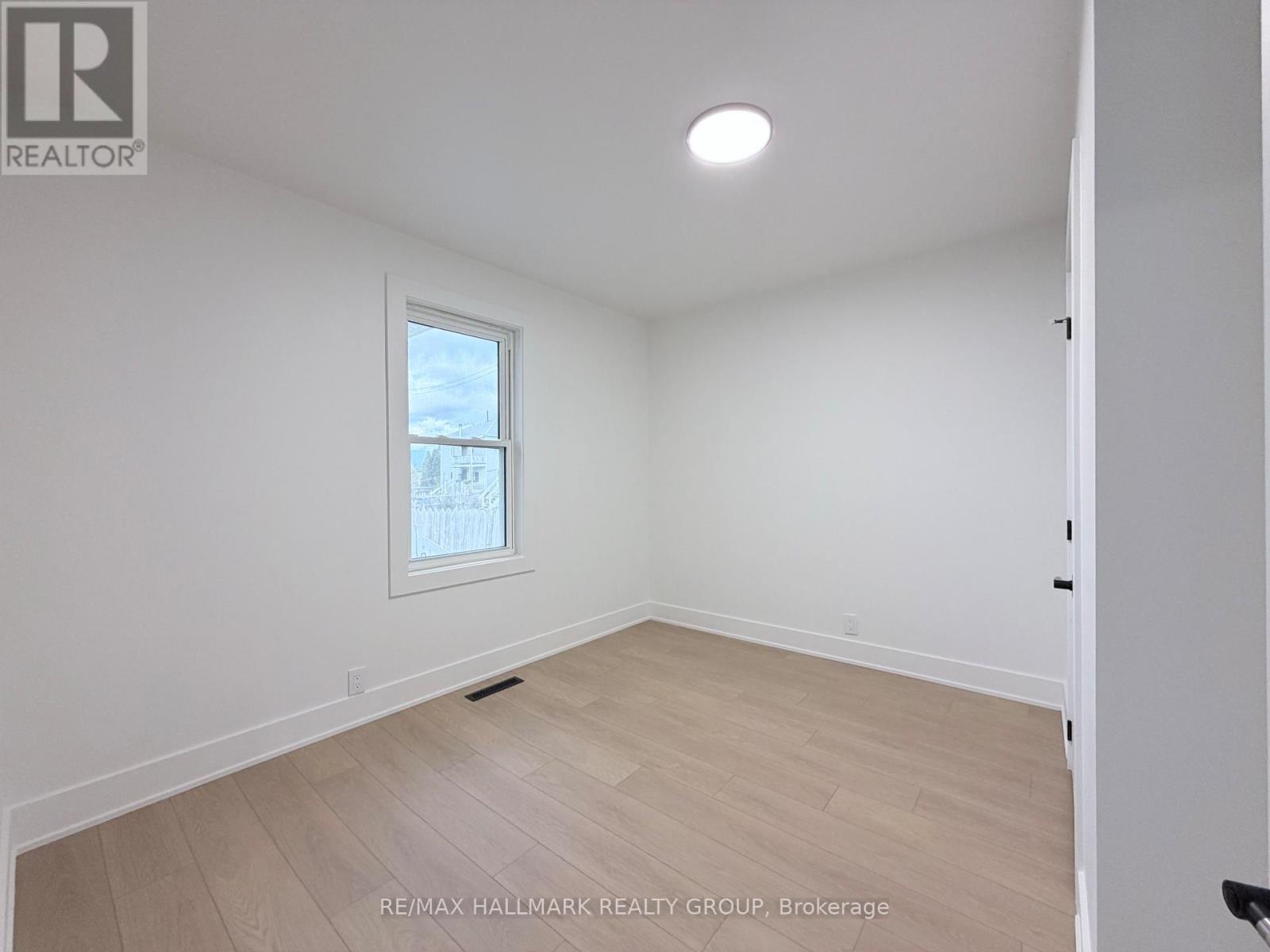 1206-1208 EASTON AVENUE, Cornwall — photo 10
