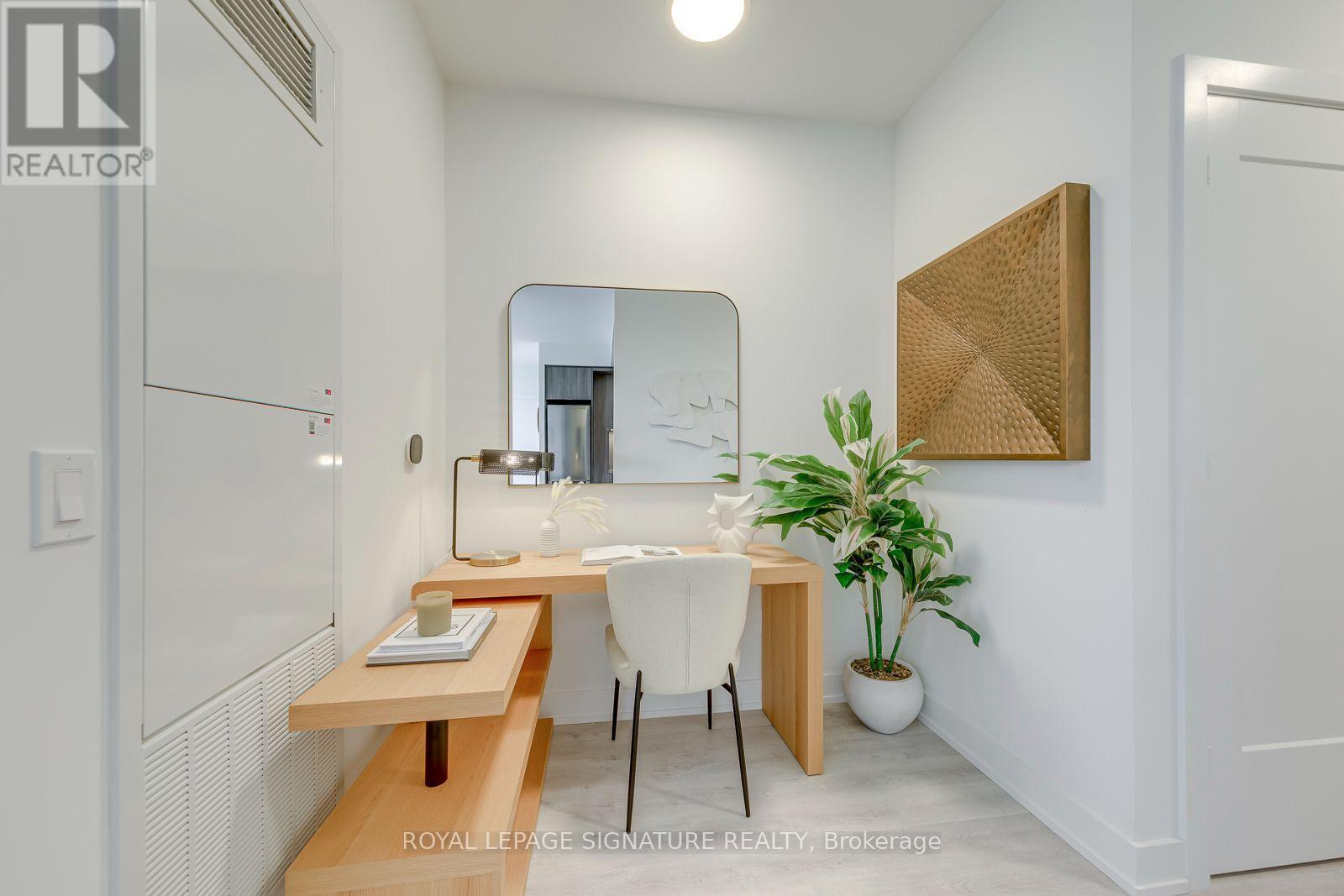 #PH01 25 CORDOVA AVENUE - 5