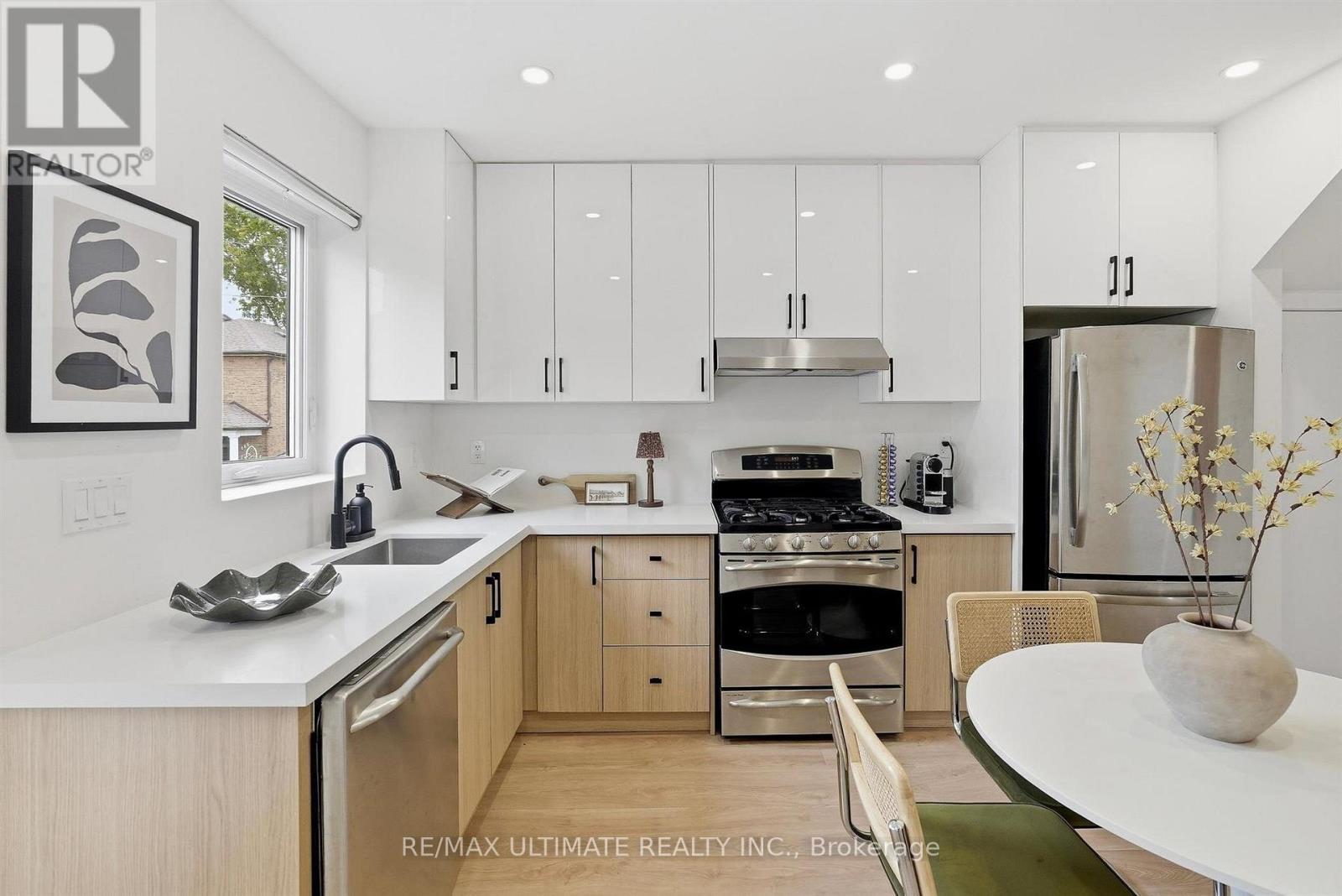 90 ROWNTREE AVENUE, Toronto (Weston-Pellam Park) — photo 8
