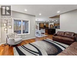 153 Coopers Park SW, Airdrie — photo 12