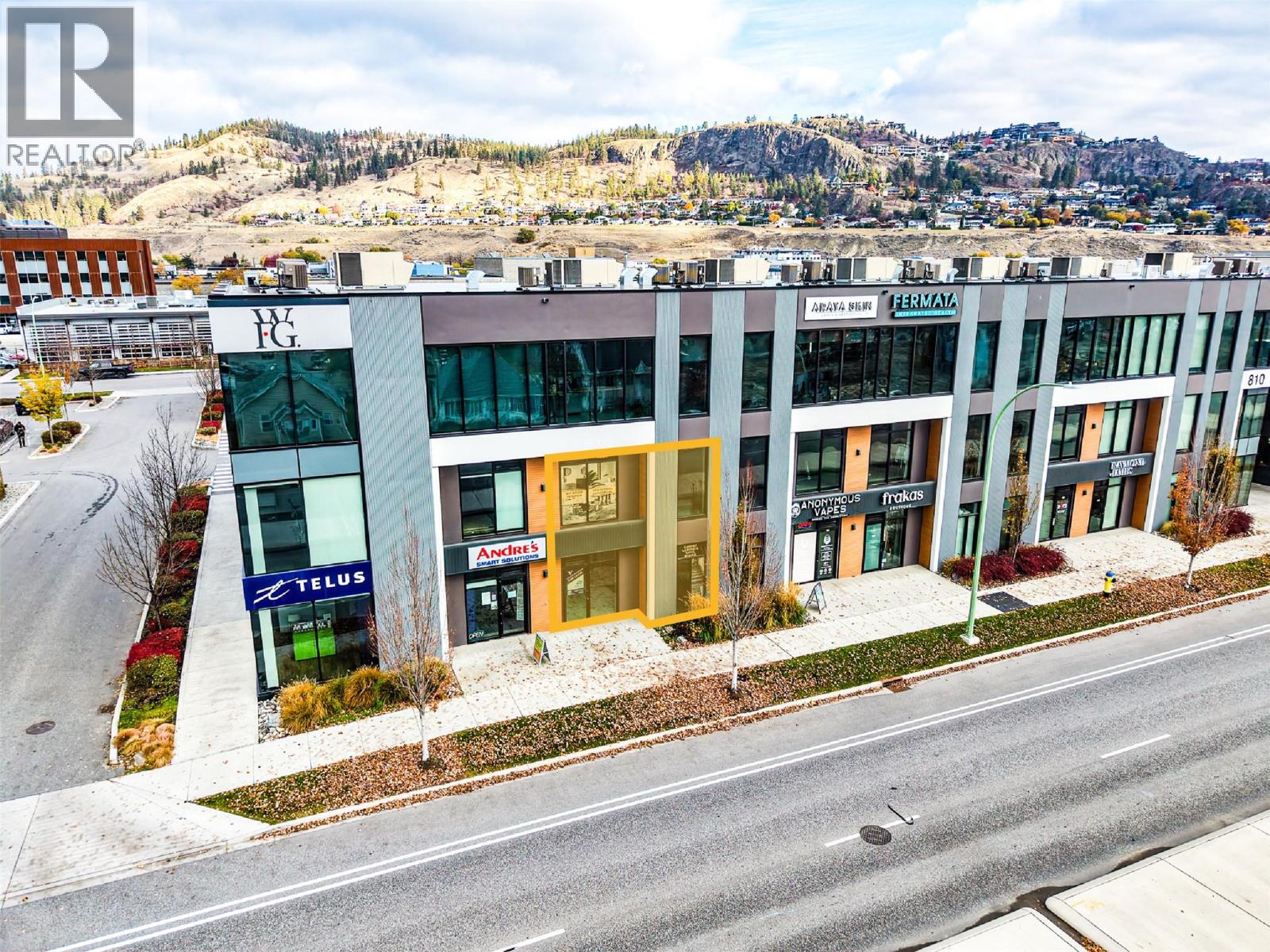 102 810 Clement Avenue, Kelowna